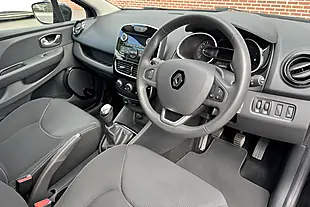 Used 2019 Renault Clio Play Black - Interior and Exterior details 3