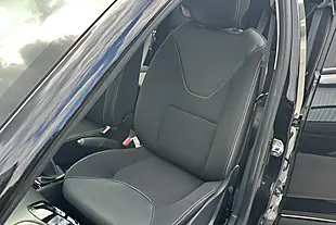 Used 2019 Renault Clio Play Black - Interior and Exterior details 6