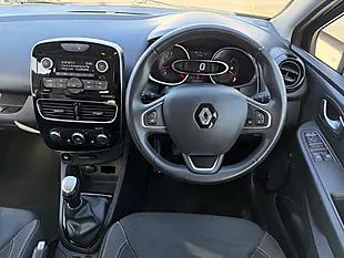 Used 2019 Renault Clio Play Black Metallic - Interior and Exterior details 11