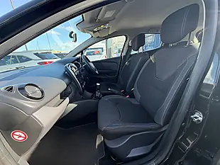 Used 2019 Renault Clio Play Black Metallic - Interior and Exterior details 13