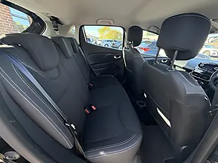 Used 2019 Renault Clio Play Black Metallic - Interior and Exterior details 4