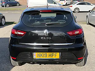 Used 2019 Renault Clio Play Black Metallic - Interior and Exterior details 7