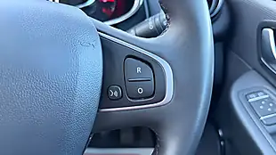 Used 2019 Renault Clio Play Red - Interior and Exterior details 15