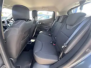 Used 2019 Renault Clio Play Titanium Grey Met - Interior and Exterior details 15