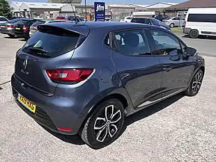 Used 2019 Renault Clio Play Titanium Grey Met - Interior and Exterior details 6
