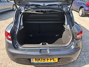 Used 2019 Renault Clio Play Titanium Grey Metallic - Interior and Exterior details 16