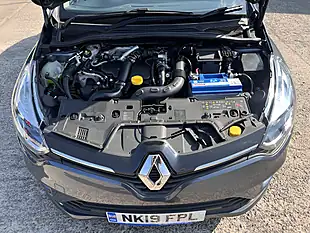 Used 2019 Renault Clio Play Titanium Grey Metallic - Interior and Exterior details 18