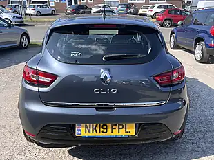 Used 2019 Renault Clio Play Titanium Grey Metallic - Interior and Exterior details 7