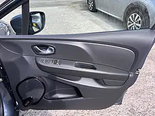 Used 2019 Renault Clio Play Titanium Grey Metallic - Interior and Exterior details 16