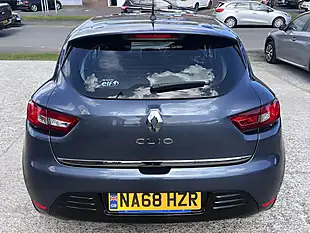 Used 2019 Renault Clio Play Titanium Grey Metallic - Interior and Exterior details 7