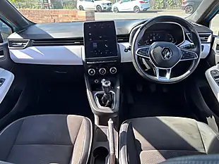 Used 2019 Renault Clio S Edition Blue - Interior and Exterior details 11