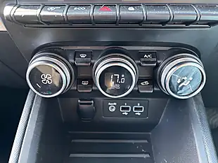 Used 2019 Renault Clio S Edition Blue - Interior and Exterior details 16