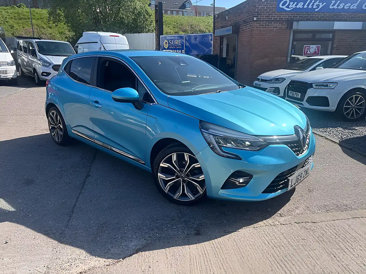 Used 2019 Renault Clio S Edition Blue - Interior and Exterior details 2