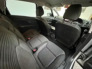 Used 2019 Renault Grand Scenic Iconic Silver - Interior and Exterior details 8