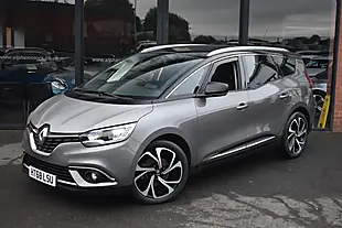 Used 2019 Renault Grand Scenic Signature Oyster Grey - Interior and Exterior details 4
