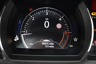 Used 2019 Renault Grand Scenic Signature Oyster Grey - Interior and Exterior details 9