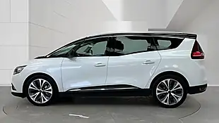 Used 2019 Renault Grand Scenic Signature White - Interior and Exterior details 9