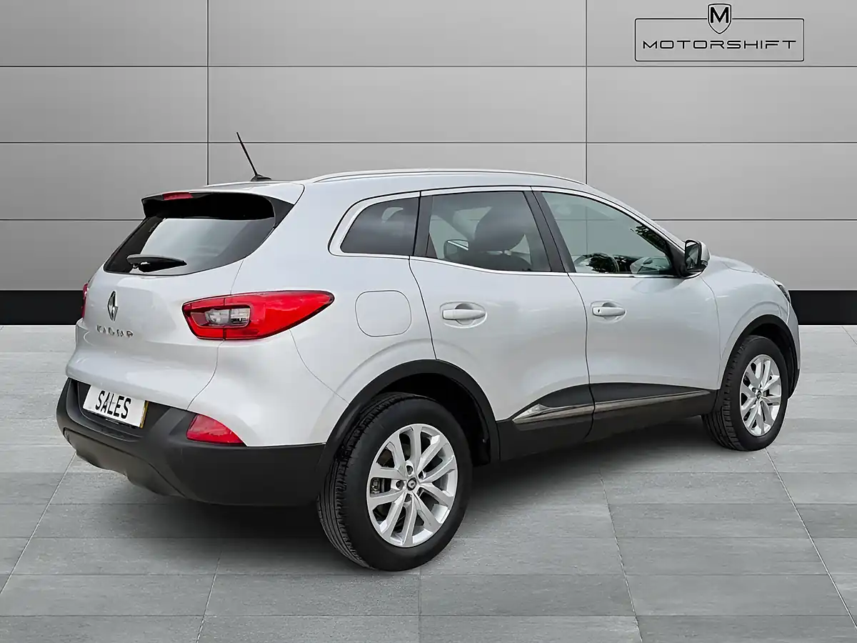 Used 2019 Renault Kadjar Dynamique Nav Silver - Interior and Exterior details 10