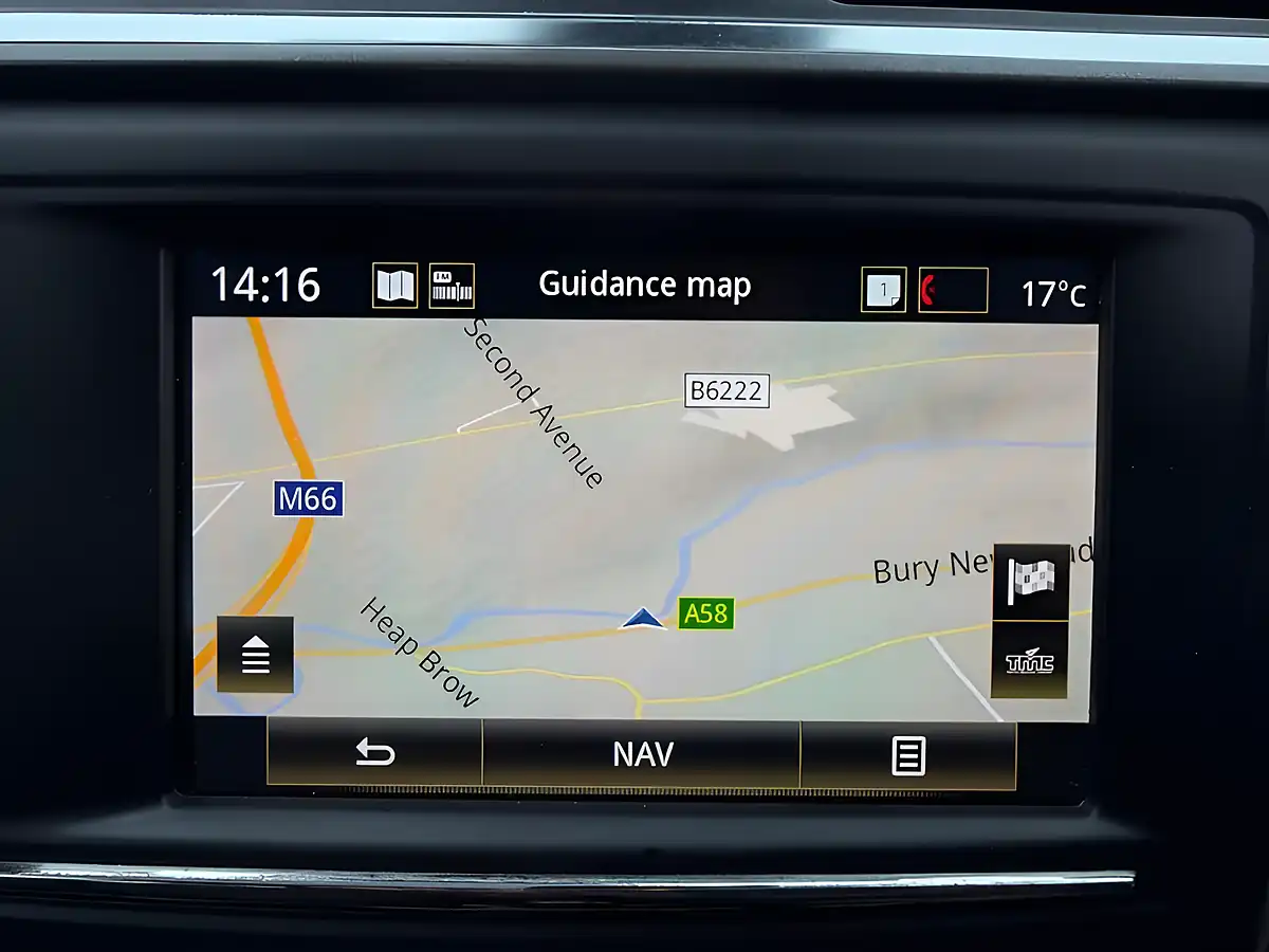 Used 2019 Renault Kadjar Dynamique Nav Silver - Interior and Exterior details 12