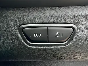 Used 2019 Renault Kadjar Dynamique Nav Silver - Interior and Exterior details 16
