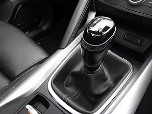 Used 2019 Renault Kadjar GT Line Blue - Interior and Exterior details 13