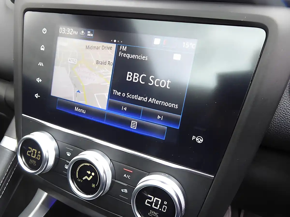 Used 2019 Renault Kadjar GT Line Blue - Interior and Exterior details 14