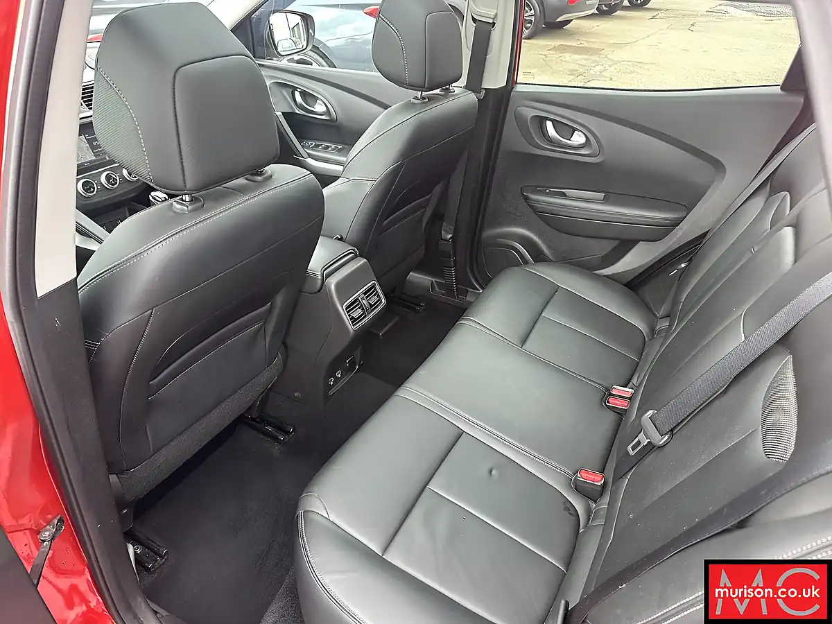 Used 2019 Renault Kadjar GT Line Flame Red - Interior and Exterior details 13