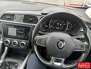 Used 2019 Renault Kadjar GT Line Flame Red - Interior and Exterior details 20