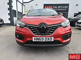 Used 2019 Renault Kadjar GT Line Flame Red - Interior and Exterior details 6