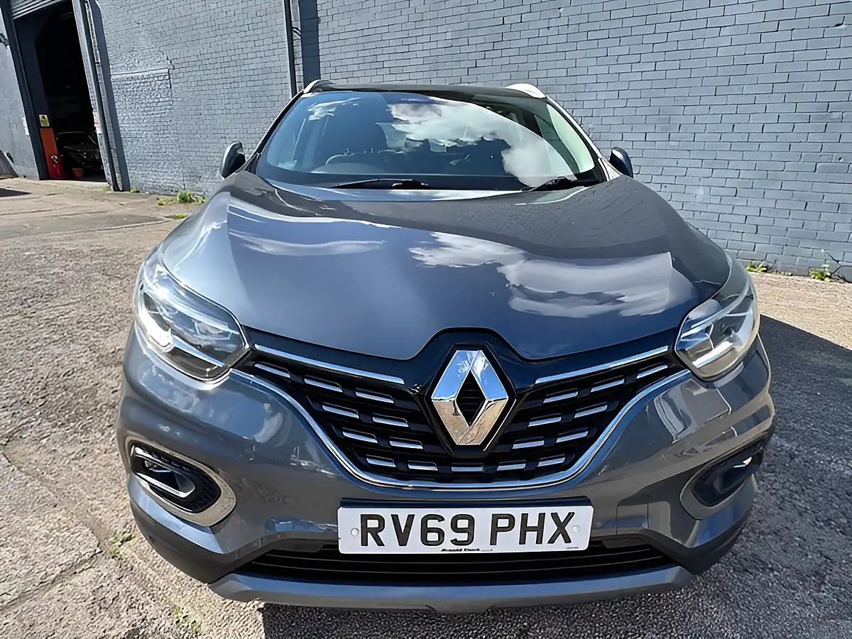 Used 2019 Renault Kadjar GT Line Grey - Interior and Exterior details 14