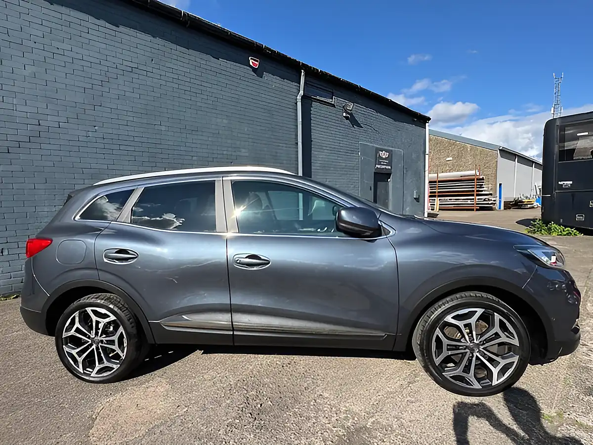 Used 2019 Renault Kadjar GT Line Grey - Interior and Exterior details 19