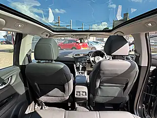 Used 2019 Renault Kadjar GT Line Grey - Interior and Exterior details 6
