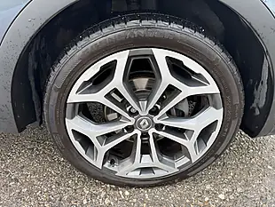 Used 2019 Renault Kadjar GT Line Grey - Interior and Exterior details 14
