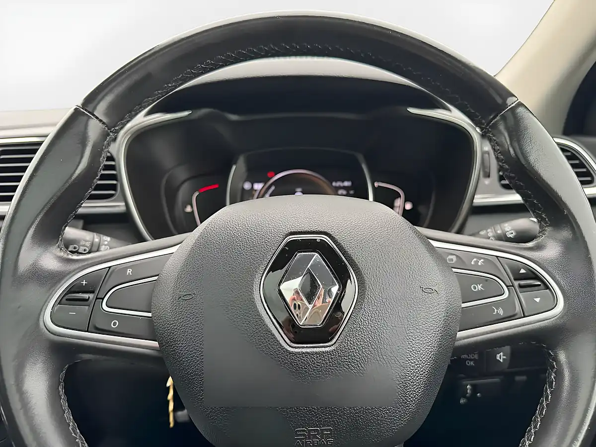 Used 2019 Renault Kadjar GT Line Grey - Interior and Exterior details 5