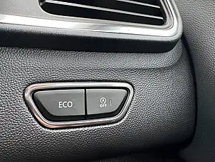 Used 2019 Renault Kadjar GT Line Grey - Interior and Exterior details 7