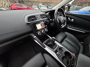 Used 2019 Renault Kadjar GT Line Red - Interior and Exterior details 11