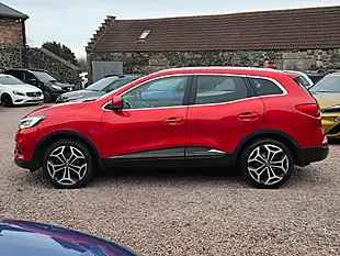 Used 2019 Renault Kadjar GT Line Red - Interior and Exterior details 14