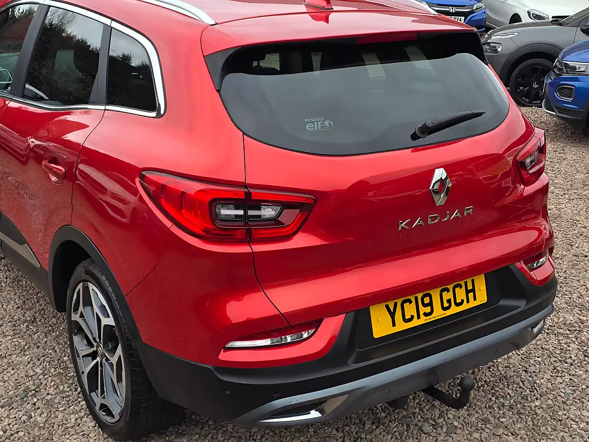 Used 2019 Renault Kadjar GT Line Red - Interior and Exterior details 16