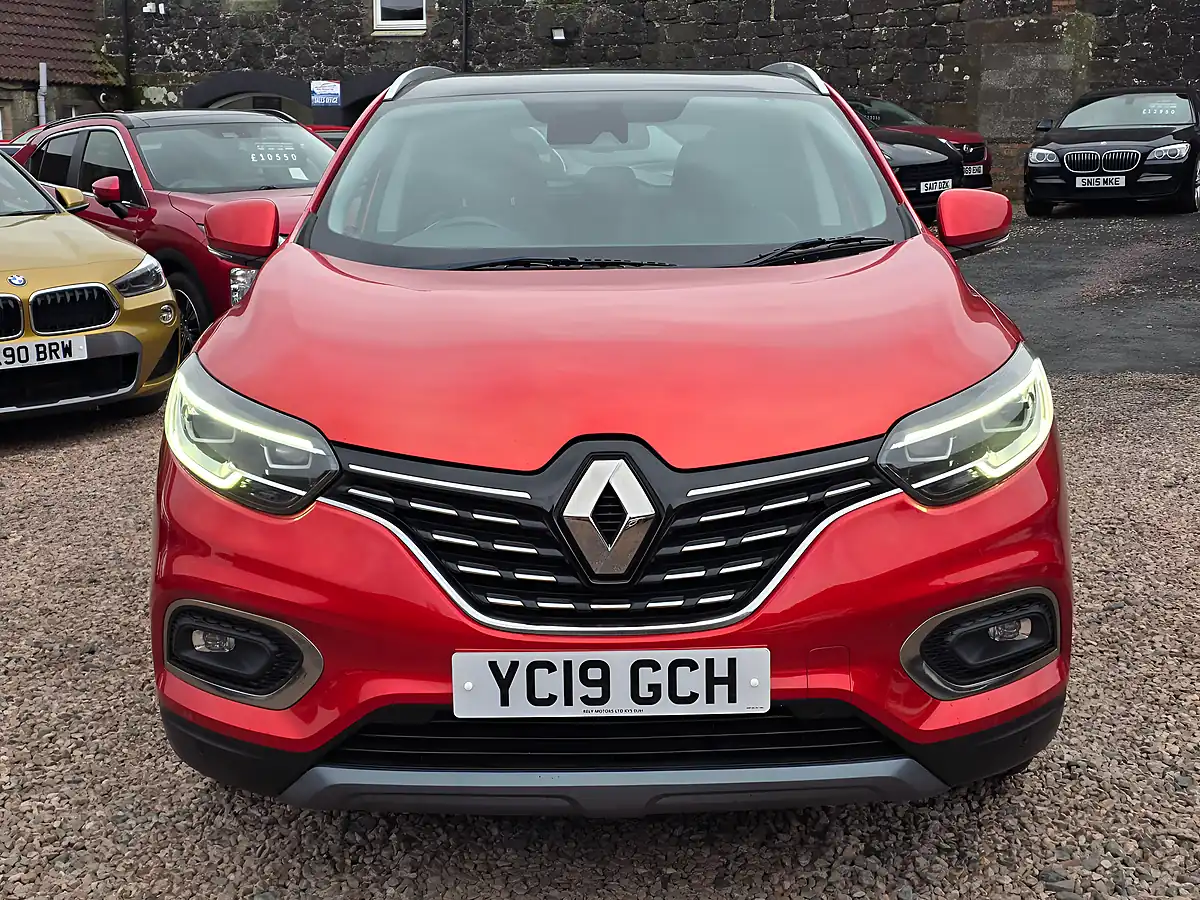 Used 2019 Renault Kadjar GT Line Red - Interior and Exterior details 3