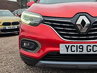 Used 2019 Renault Kadjar GT Line Red - Interior and Exterior details 4