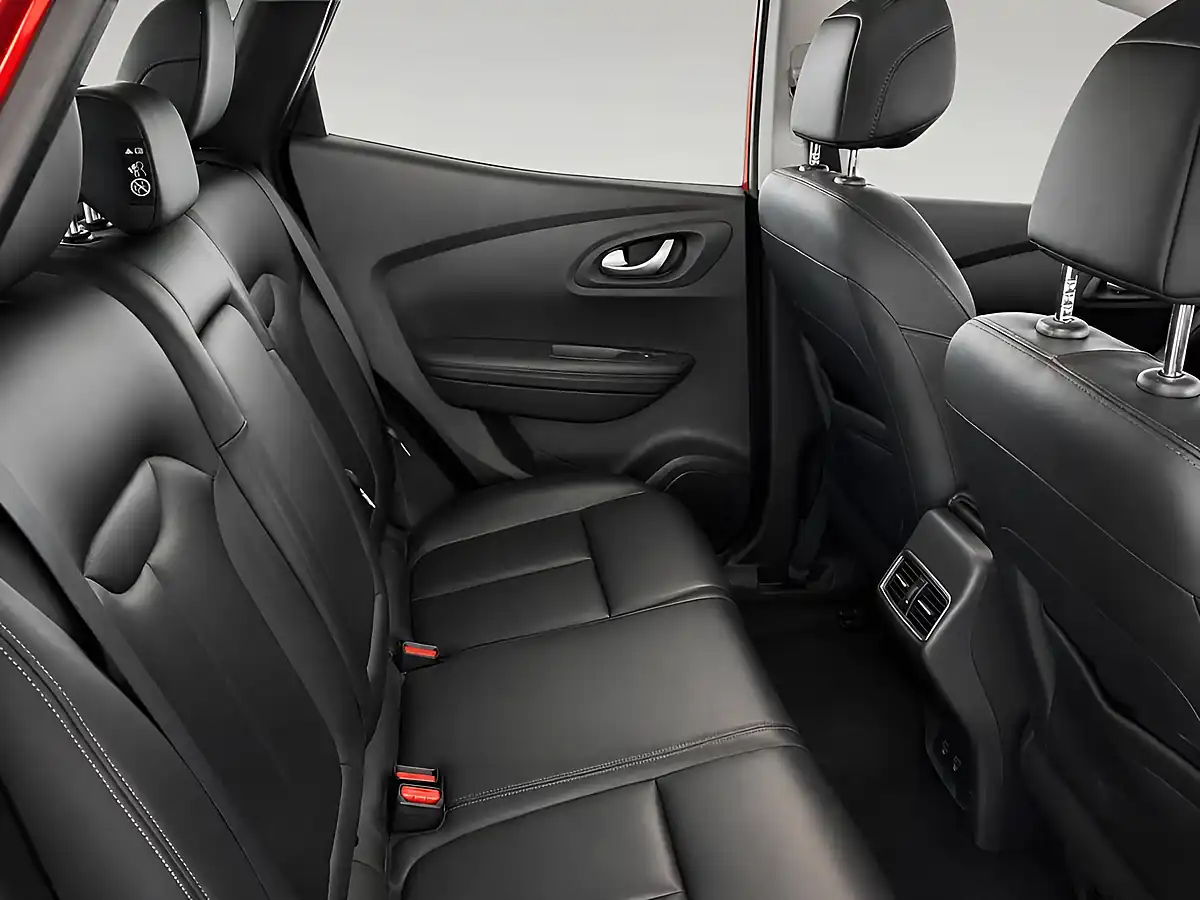 Used 2019 Renault Kadjar GT Line Red - Interior and Exterior details 7