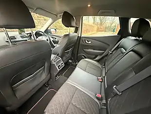 Used 2019 Renault Kadjar Iconic Black - Interior and Exterior details 11