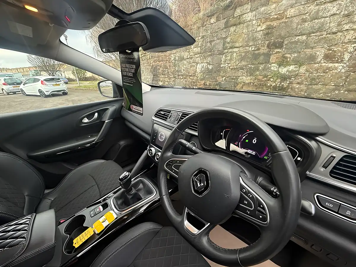 Used 2019 Renault Kadjar Iconic Black - Interior and Exterior details 20