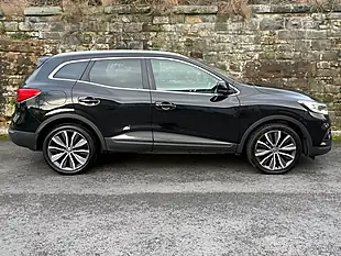 Used 2019 Renault Kadjar Iconic Black - Interior and Exterior details 4