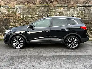 Used 2019 Renault Kadjar Iconic Black - Interior and Exterior details 5