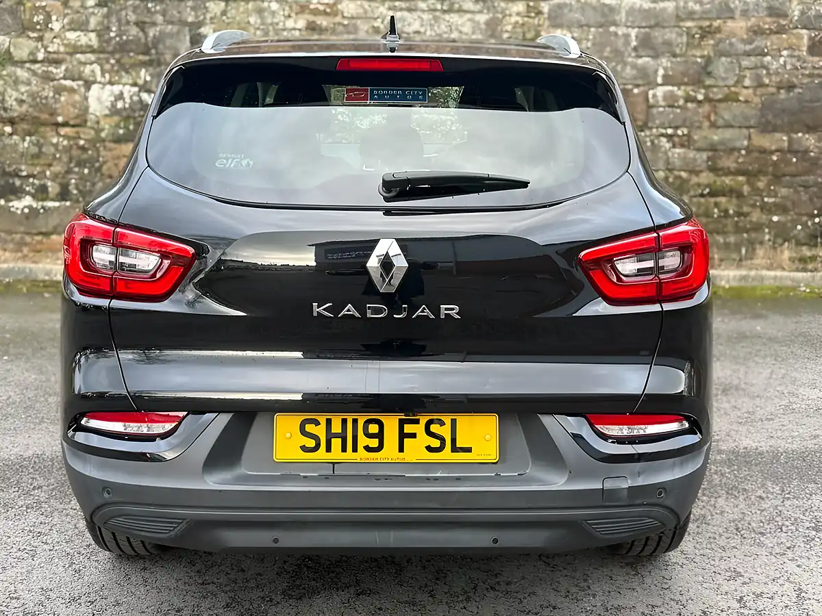 Used 2019 Renault Kadjar Iconic Black - Interior and Exterior details 7