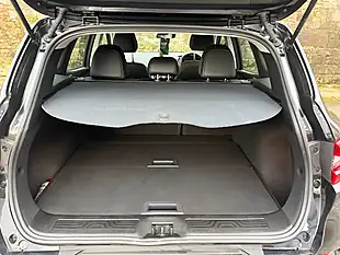 Used 2019 Renault Kadjar Iconic Black - Interior and Exterior details 9