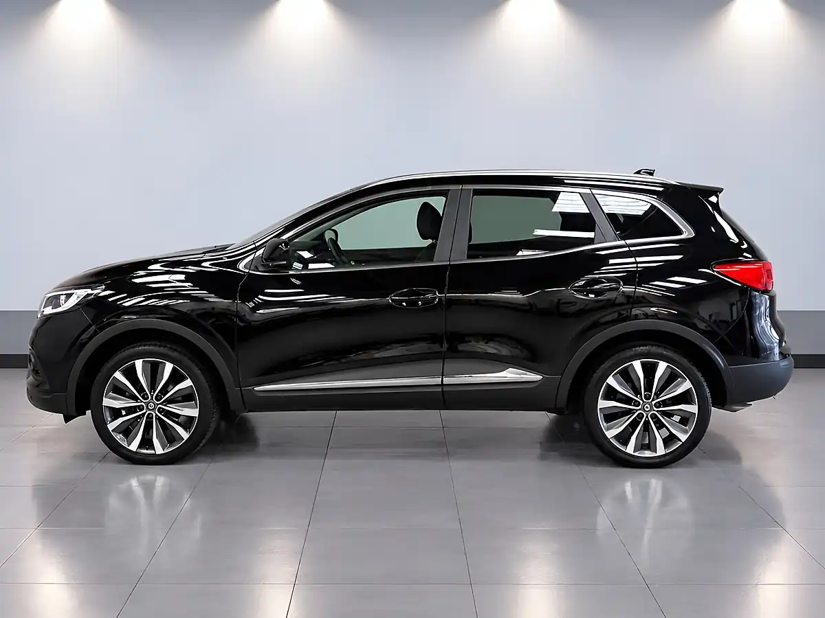 Used 2019 Renault Kadjar Iconic Black - Interior and Exterior details 11