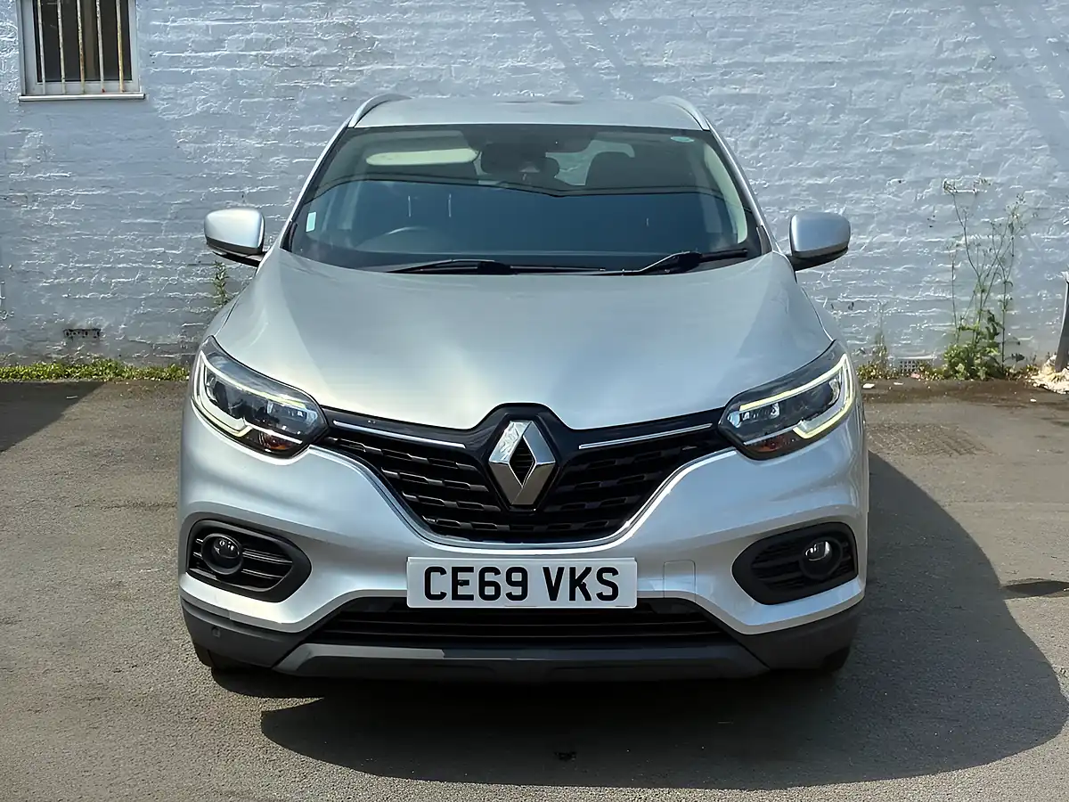 Used 2019 Renault Kadjar Iconic Grey - Interior and Exterior details 3