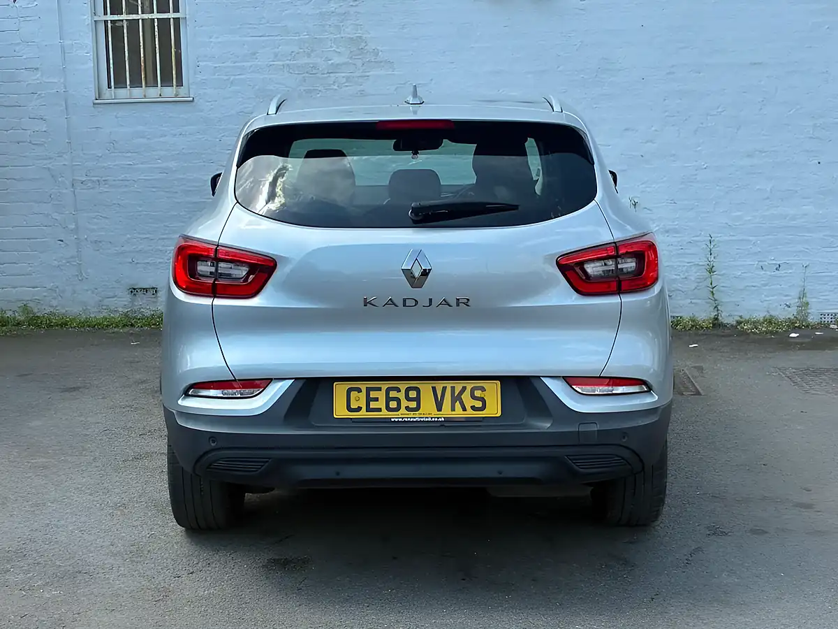 Used 2019 Renault Kadjar Iconic Grey - Interior and Exterior details 8
